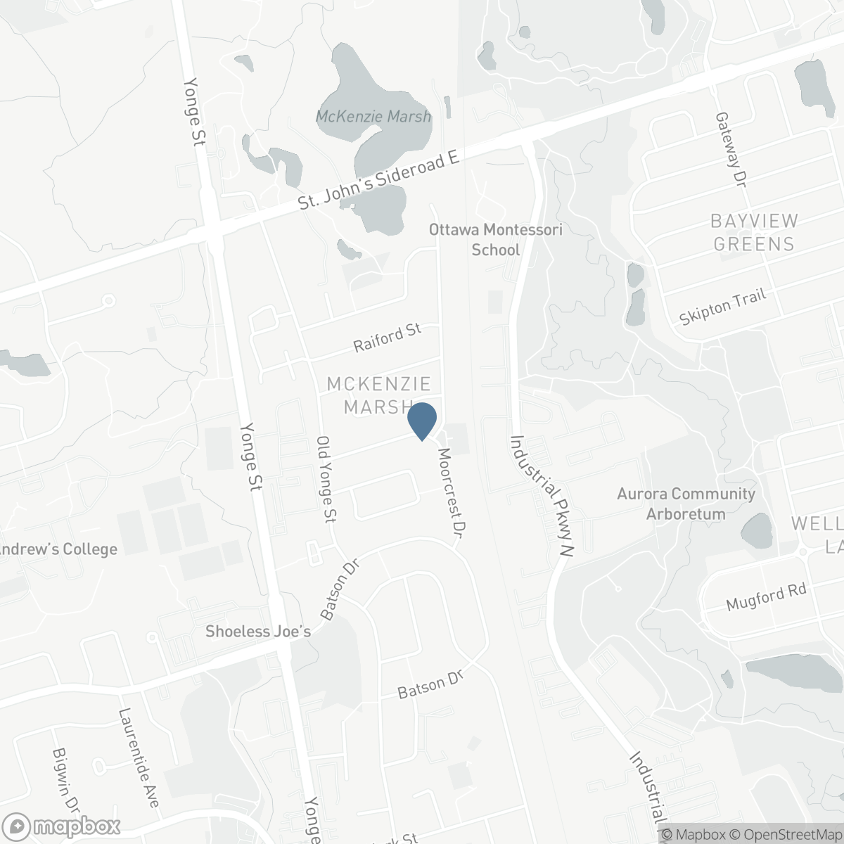 51 MOORCREST DRIVE, Aurora, Ontario L4G 6C6